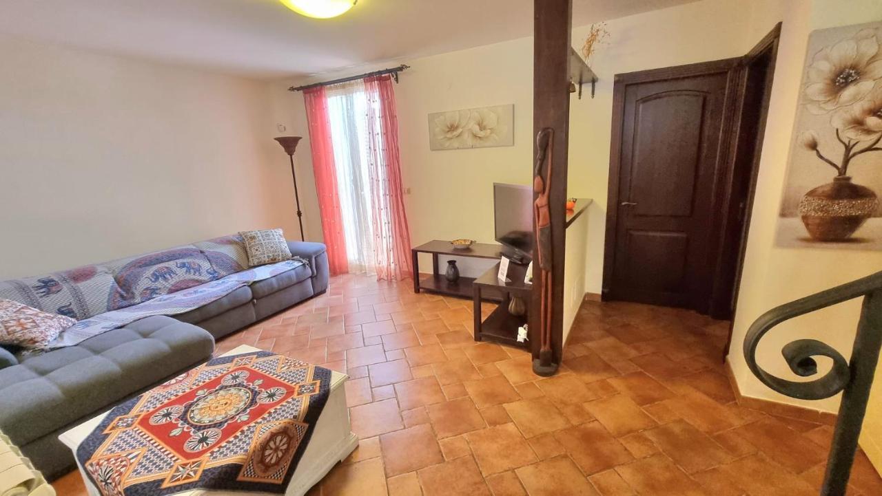 Villa Sinforosa - Монделло Екстер'єр фото